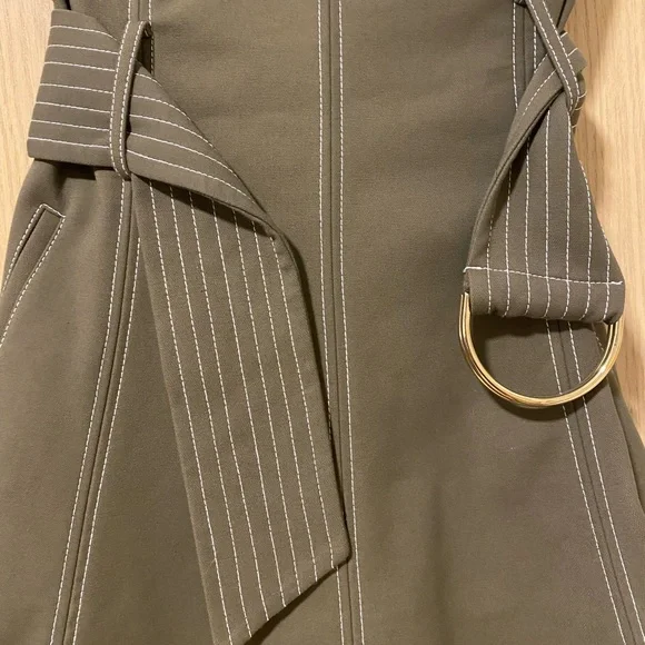 DIANE VON FURSTENBERG LUXURY OLIVE DRESS - Picture 6 of 6